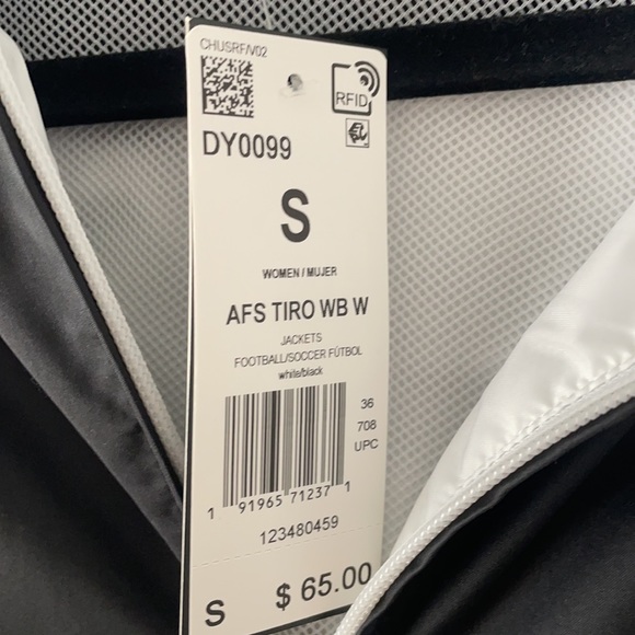 Adidas jacket - Picture 3 of 3